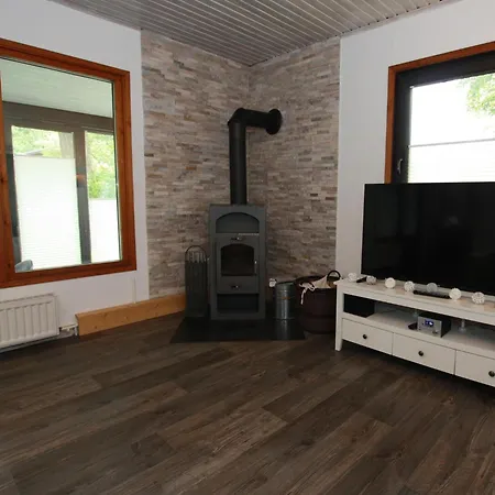 Prázdninový dům In With Garden Furniture *