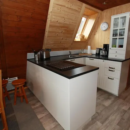 Prázdninový dům In With Garden Furniture